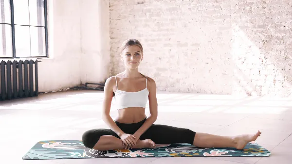 5mm Yoga Mat Dora Szentmihalyi Toucan