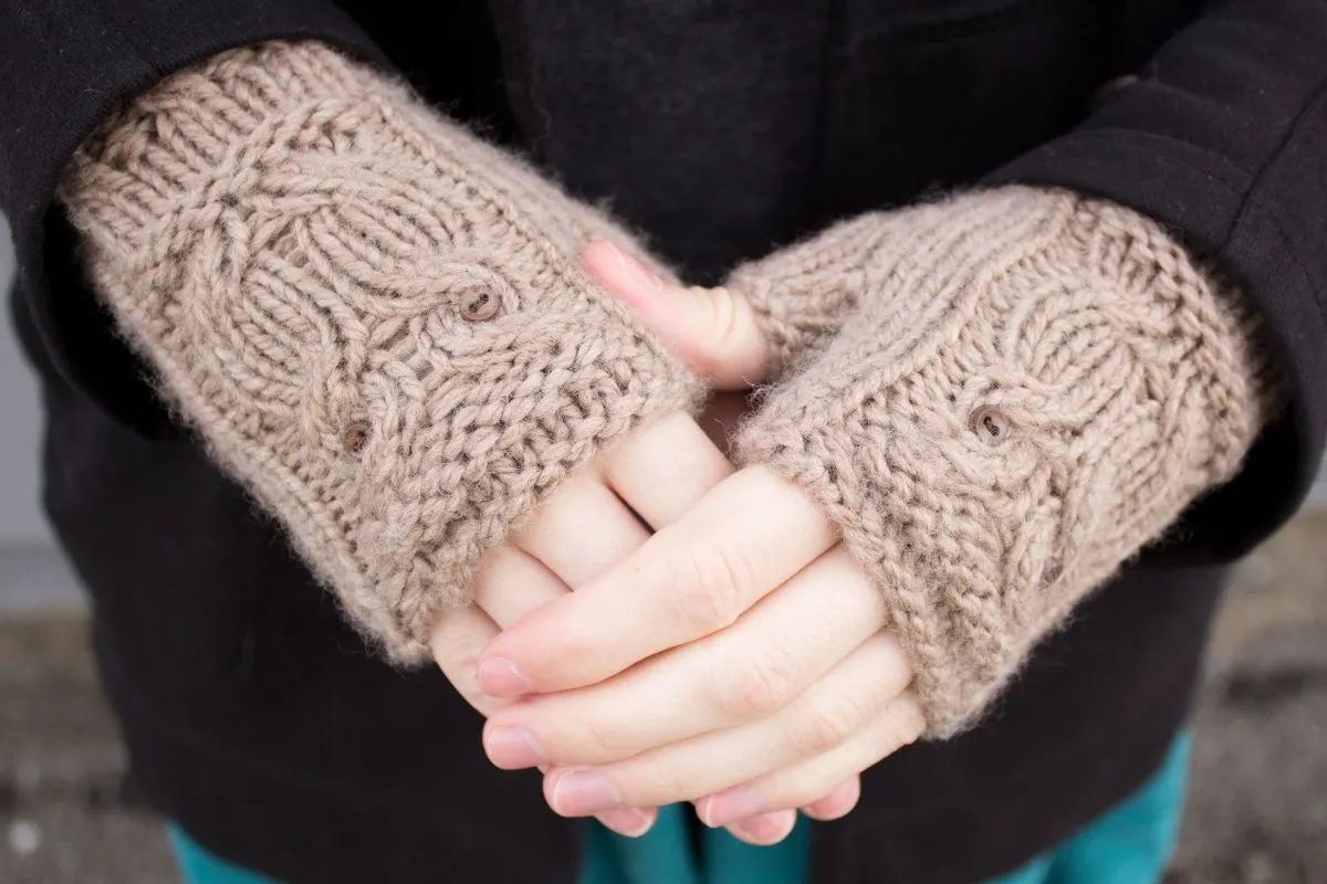 Diana's Owl Mitts