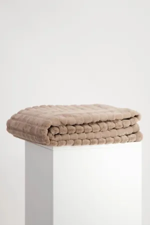 Monari Faux Fur Blanket 808270