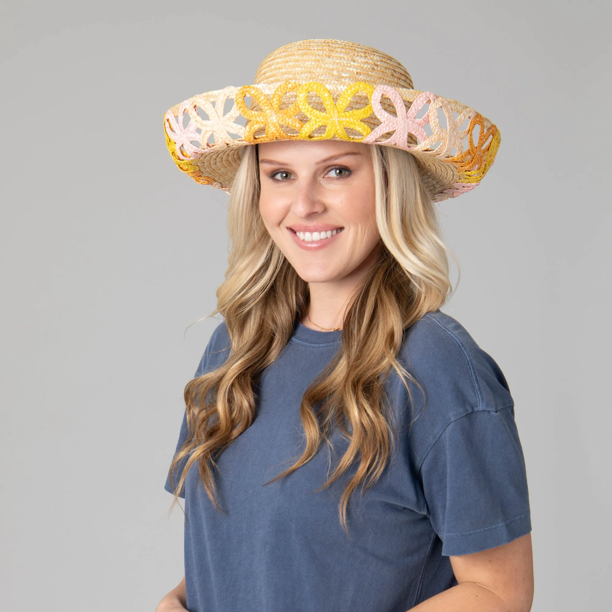 Positano - Women's Turned Up Kettle Brim with Open Weave